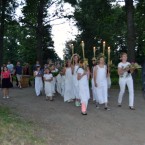 Przemarsz-nad-rzekę-Wartę-w-ramach-Nocy-Świętojańskiej-2015